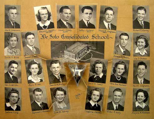 ADM Alumni - De Soto Graduates 1943