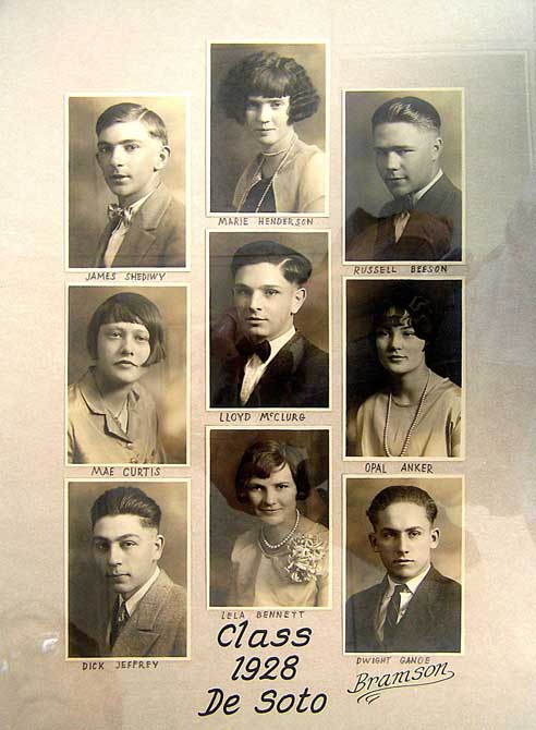ADM Alumni De Soto Graduates of 1928